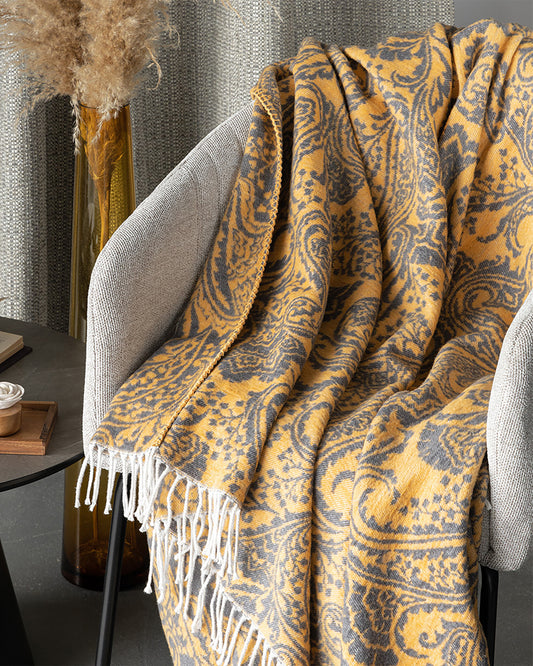 Togas Ethel throw in Orange Dark Grey