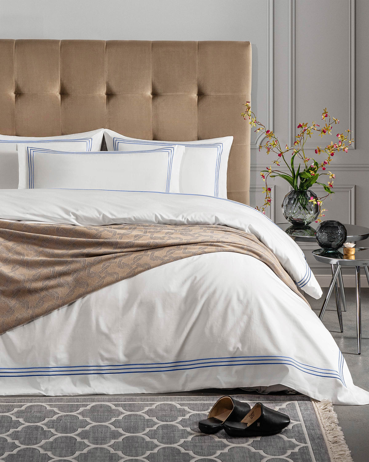 Togas Iris Duvet Cover in White Blue