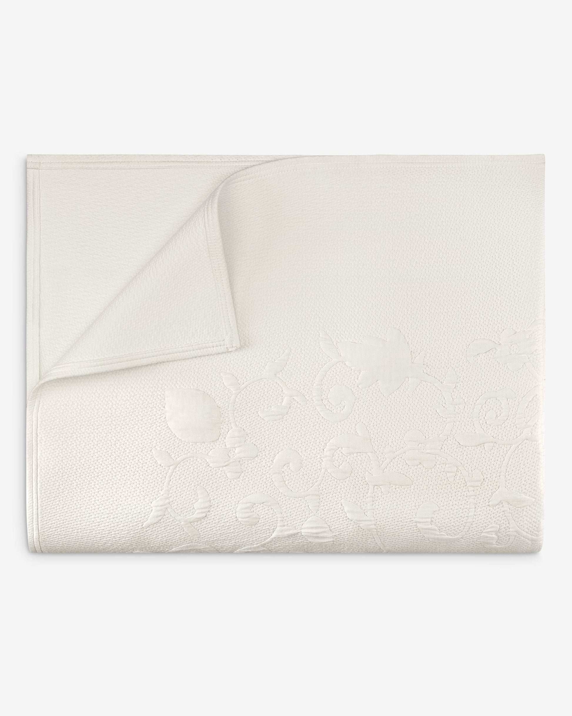Togas Monte Bedcover in White