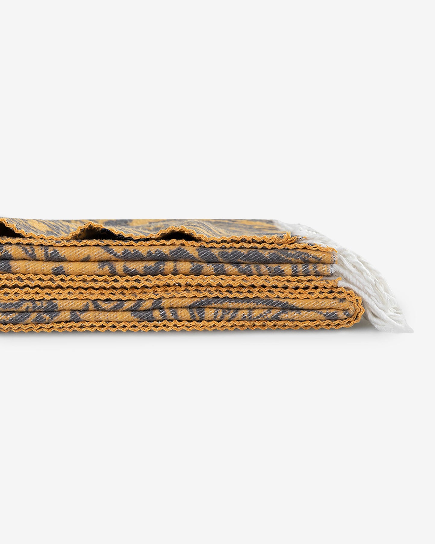 Togas Ethel throw in Orange Dark Grey