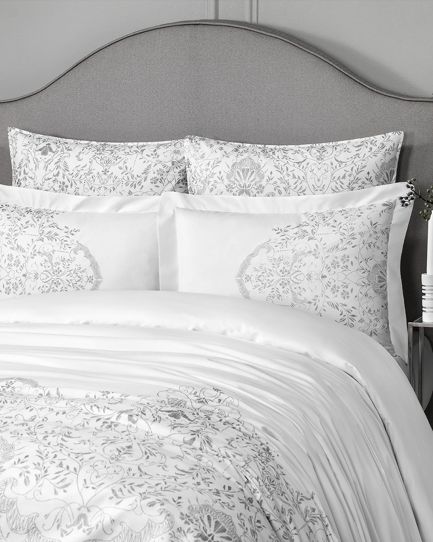 Togas Amaris Bedding Set in White