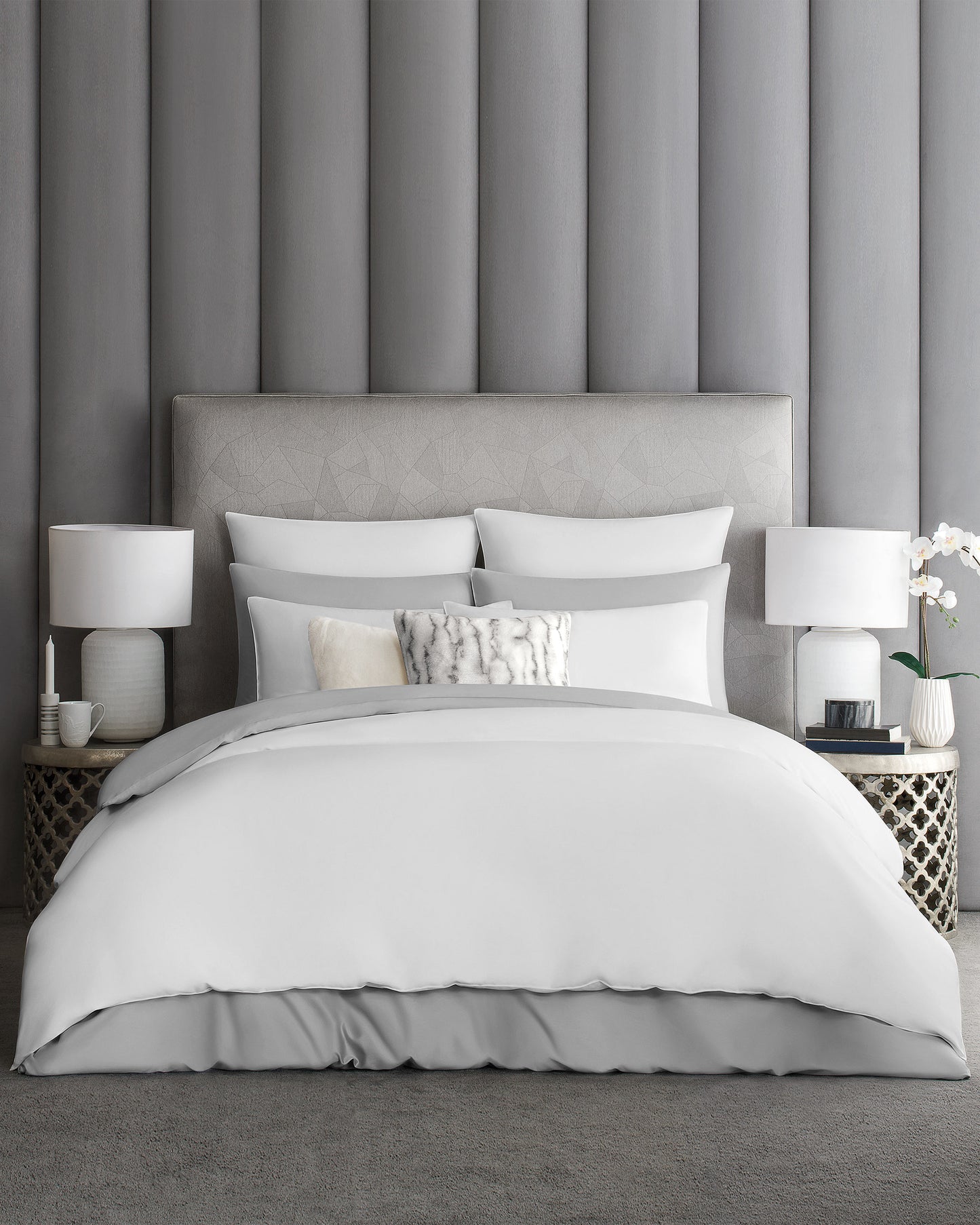 Togas Avari Bedding Set in White