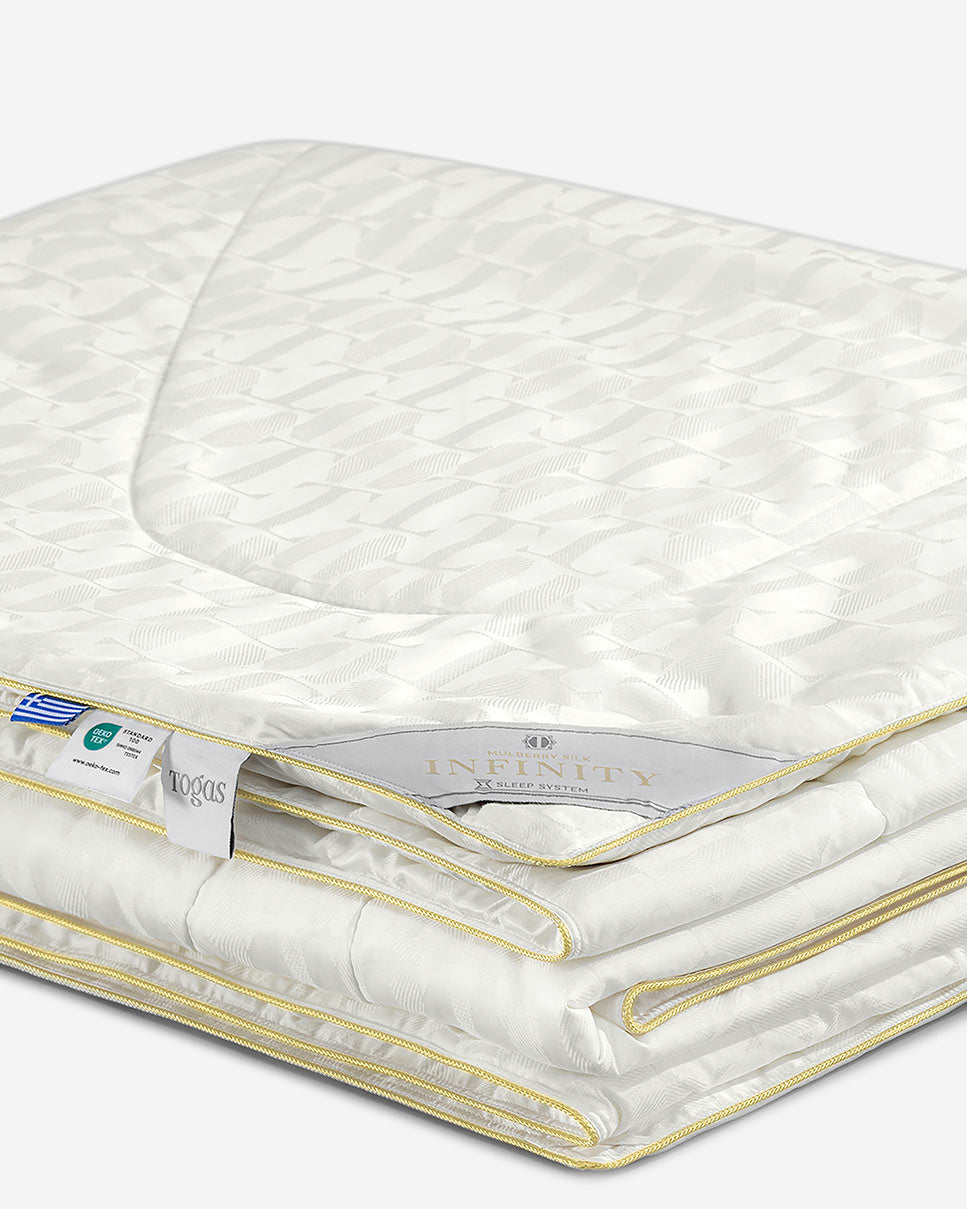 Togas Infiniti Mulberry silk duvet
