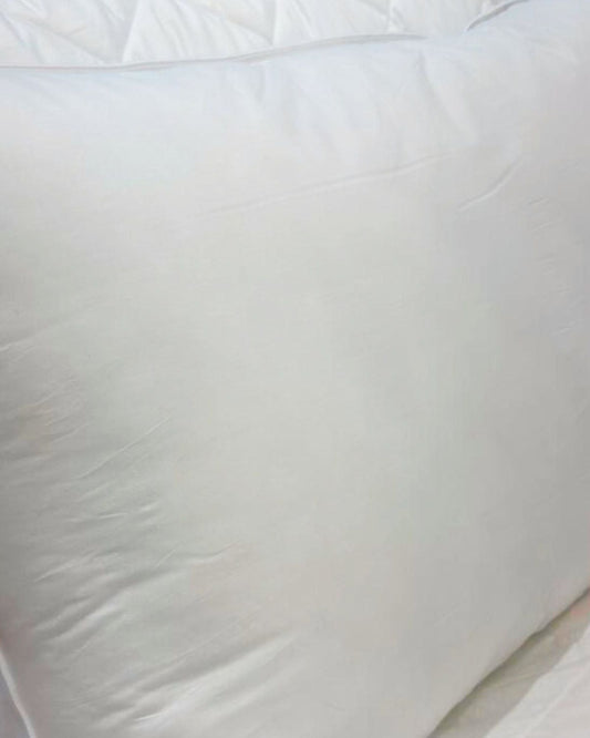 وسادة كوفمان "فاينيس" المحشوة بالألياف الدقيقة - ٥٠ × ٧٥ سم