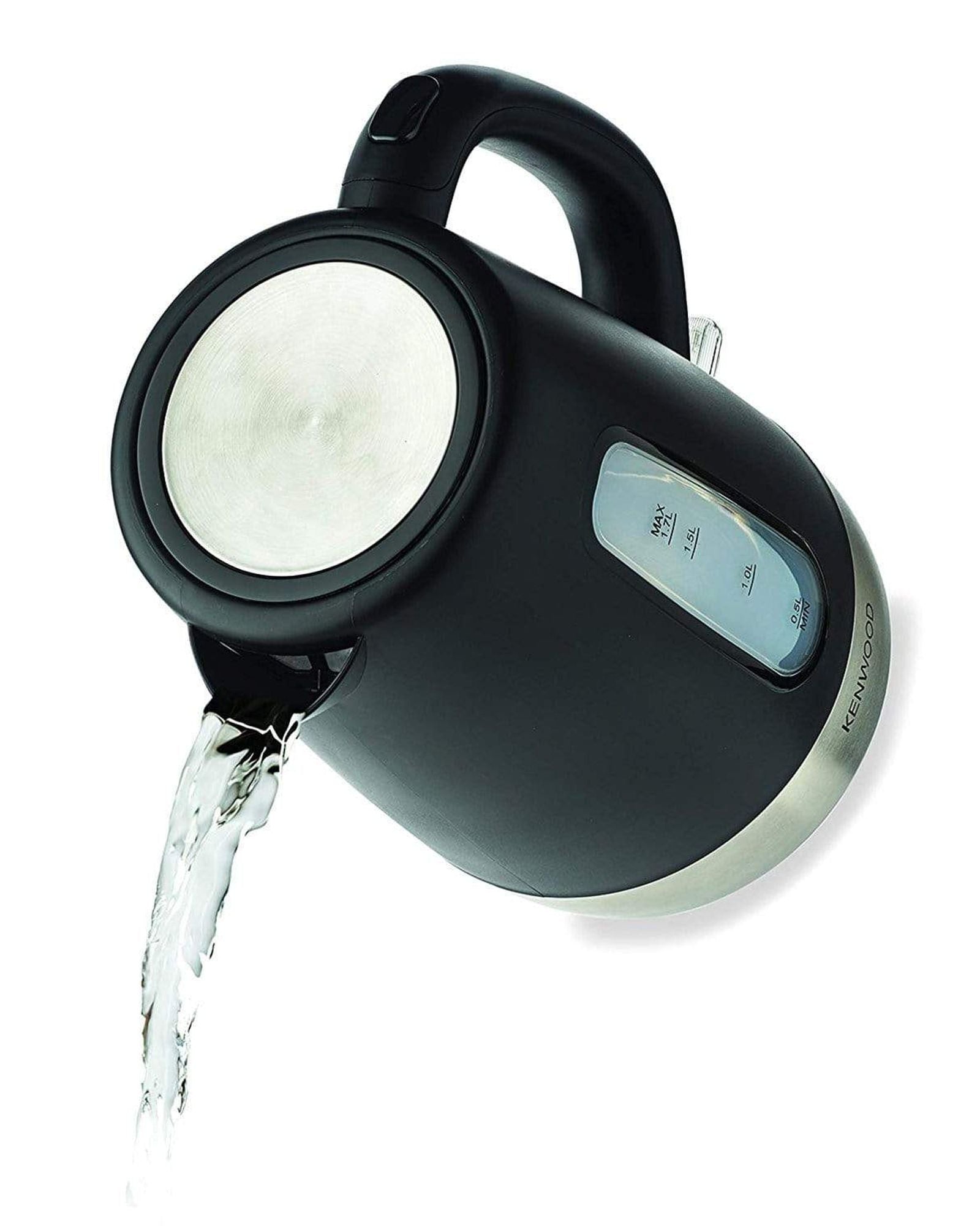 غلاية كهربائية بلاستيكية لاسلكية من كينوود سعة 1.7 لتر