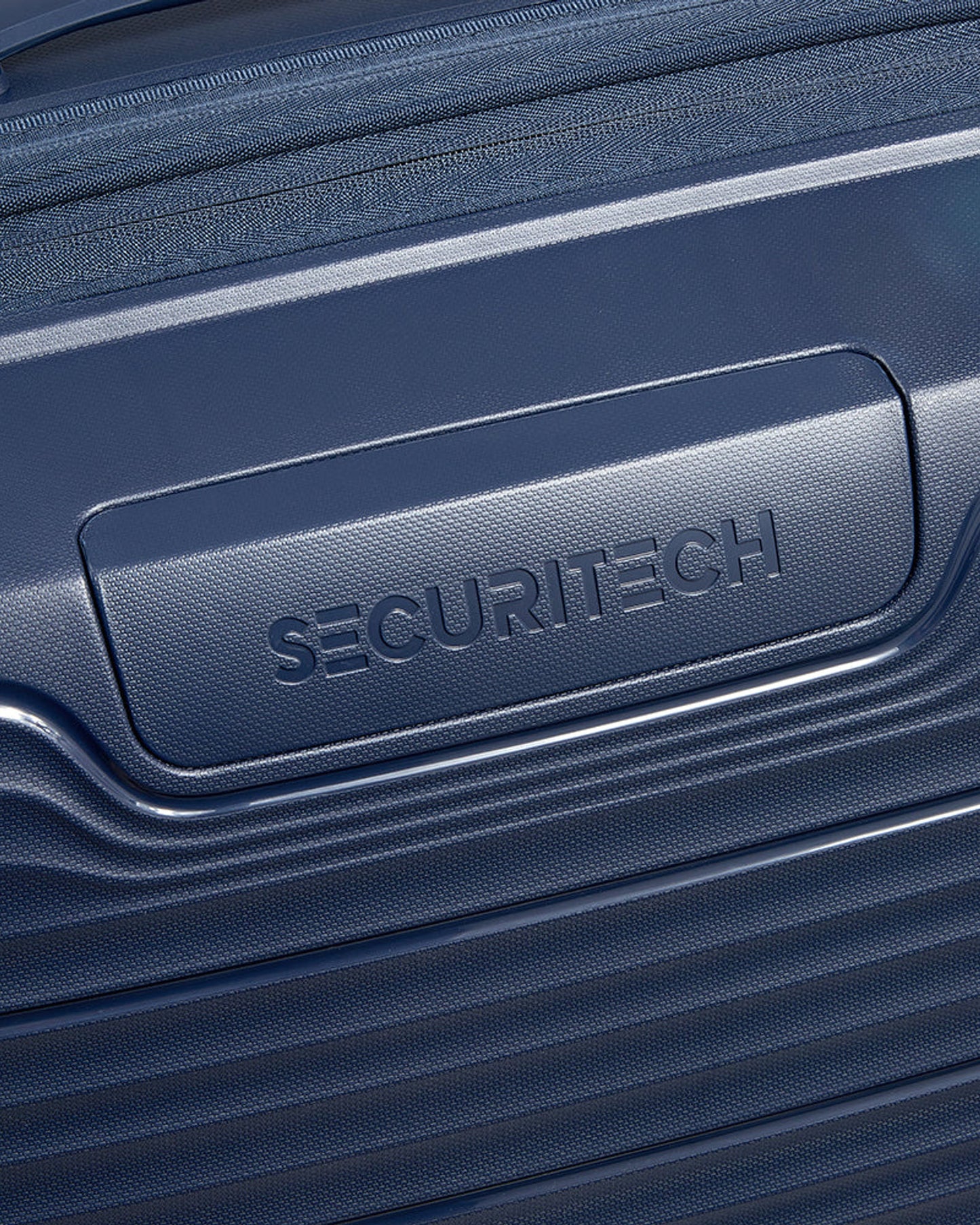 حقائب ديلسي باريس سيكيوريتك ديون