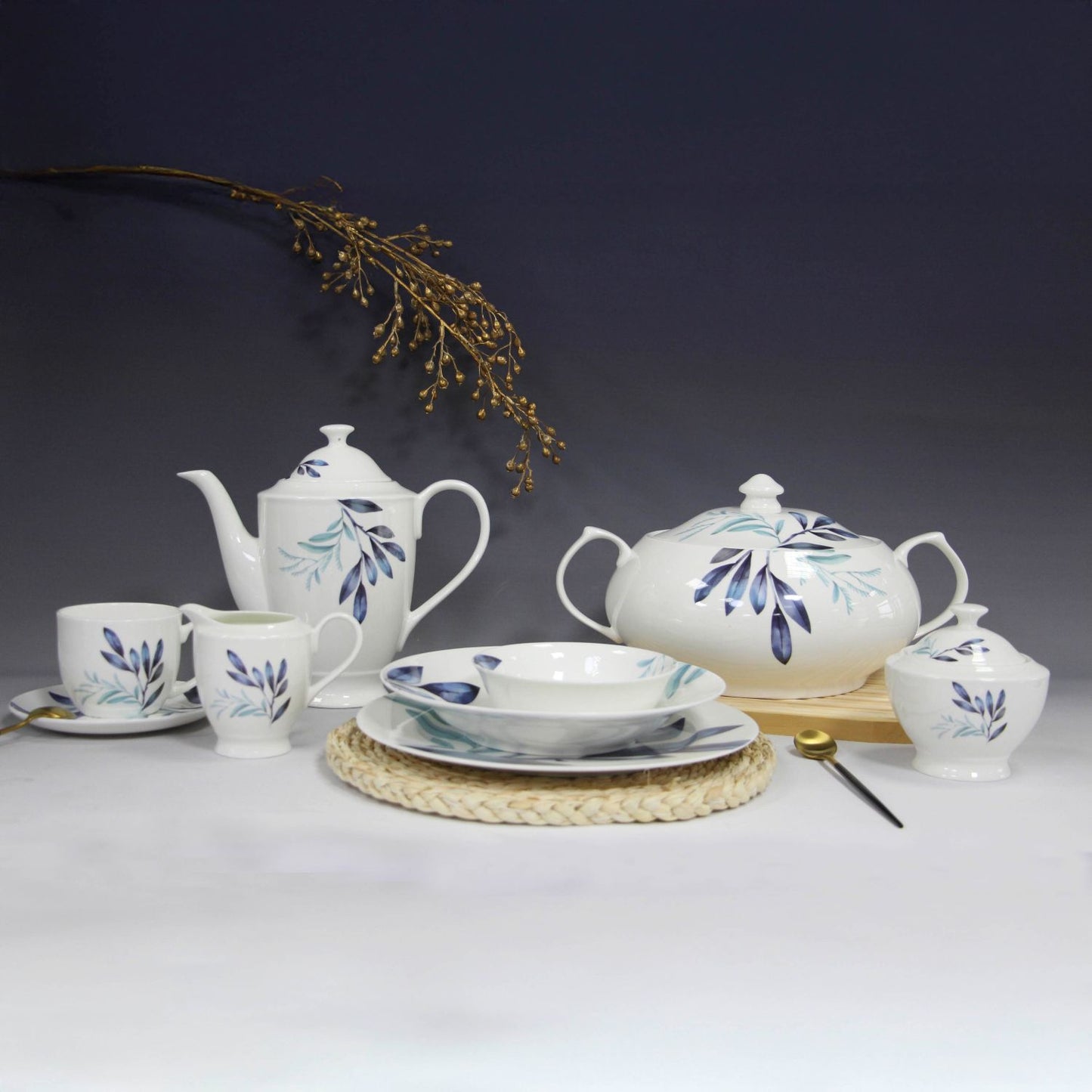 طقم عشاء سيرين دائري الشكل مكون من 59 قطعة