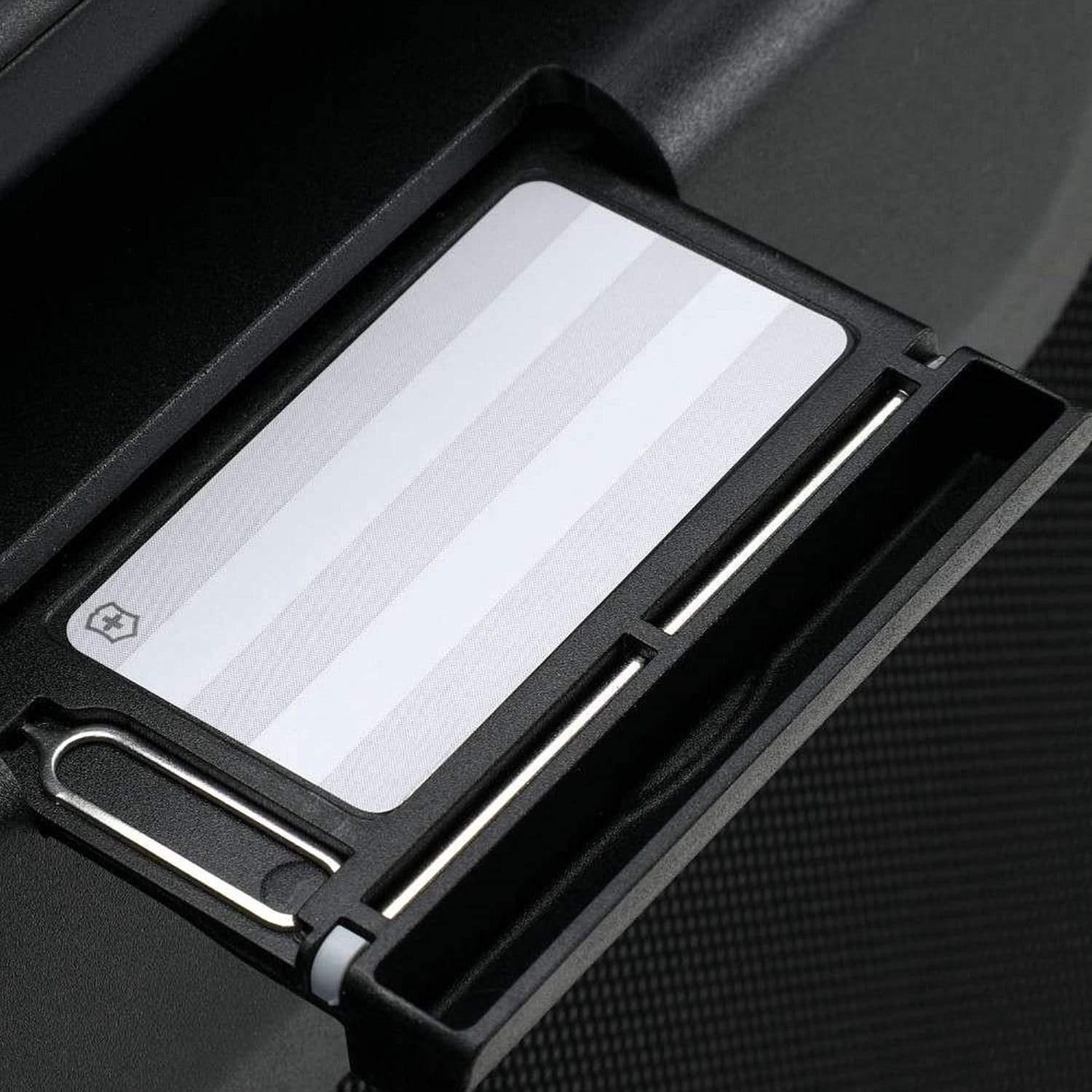 فيكتورينوكس ويركس ترافيلر 6.0