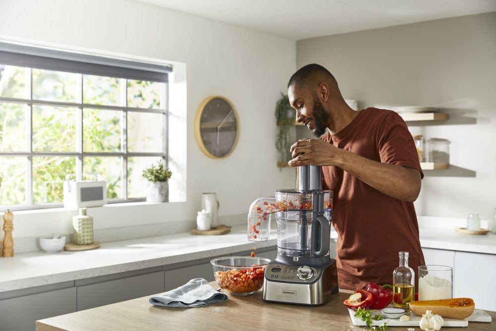 معالج طعام متعدد الوظائف من كينوود