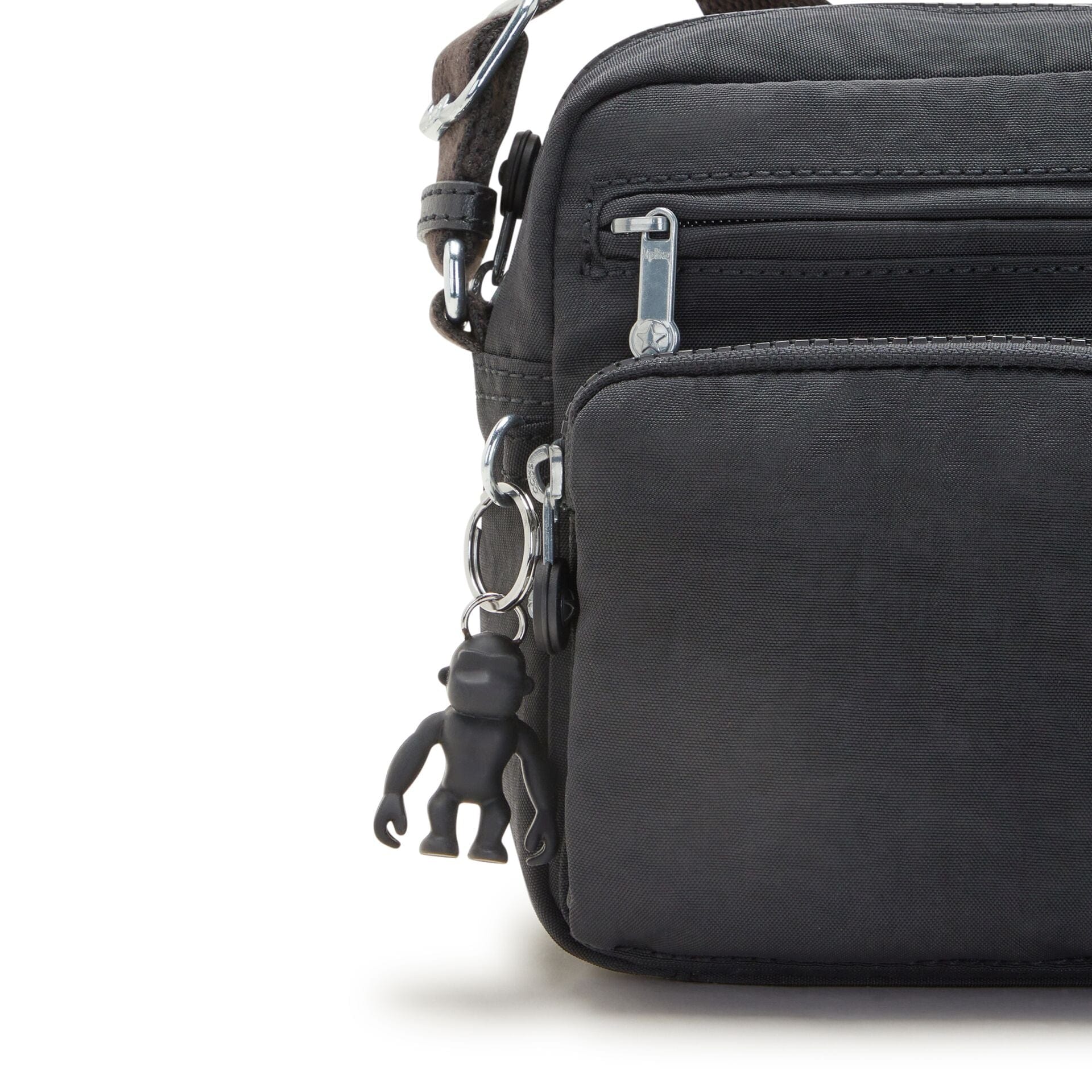 حقيبة كيبلينج ألبينا سوداء اللون C2I4974-P39