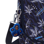 حقيبة غداء كبيرة بطبعة سيرف سي من كيبلينج نيو كيشيرو مع جراب عربة C2I5749-Y70