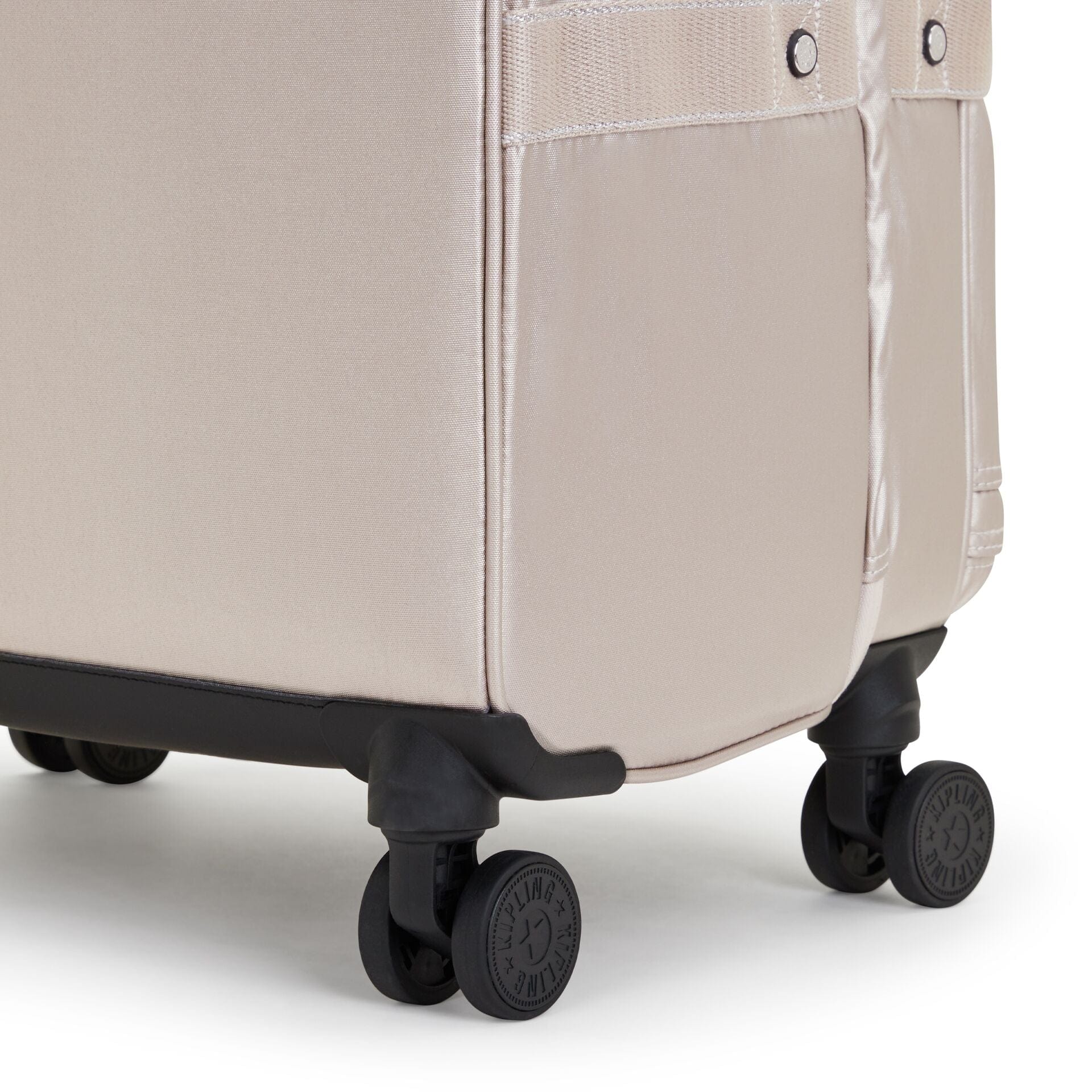 حقيبة سفر كيبلينج سبونتانيوس إل ذات العجلات الكبيرة ذات التوهج المعدني C2I7899-48I