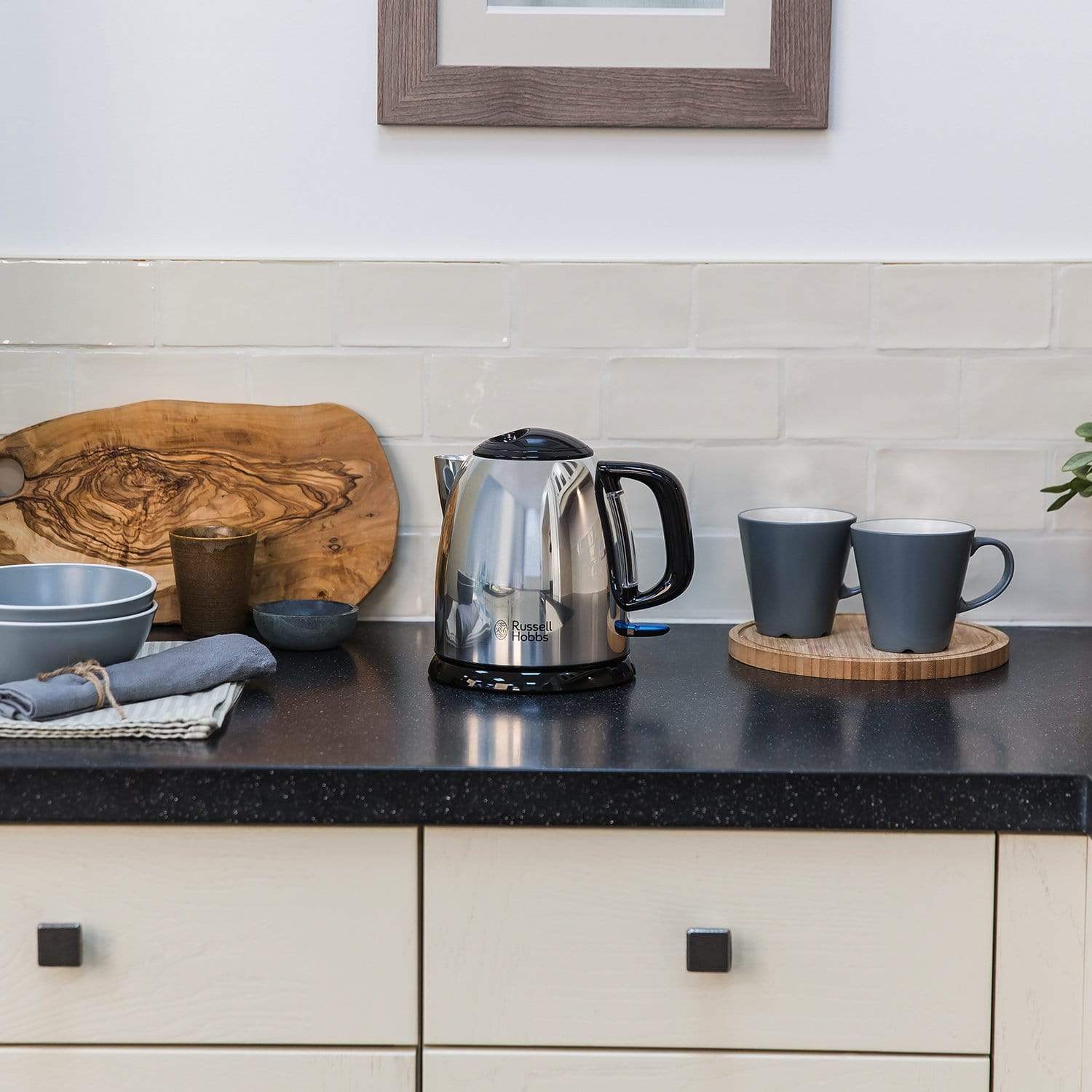 غلاية كهربائية من راسل هوبز فيكتوري سعة 1 لتر