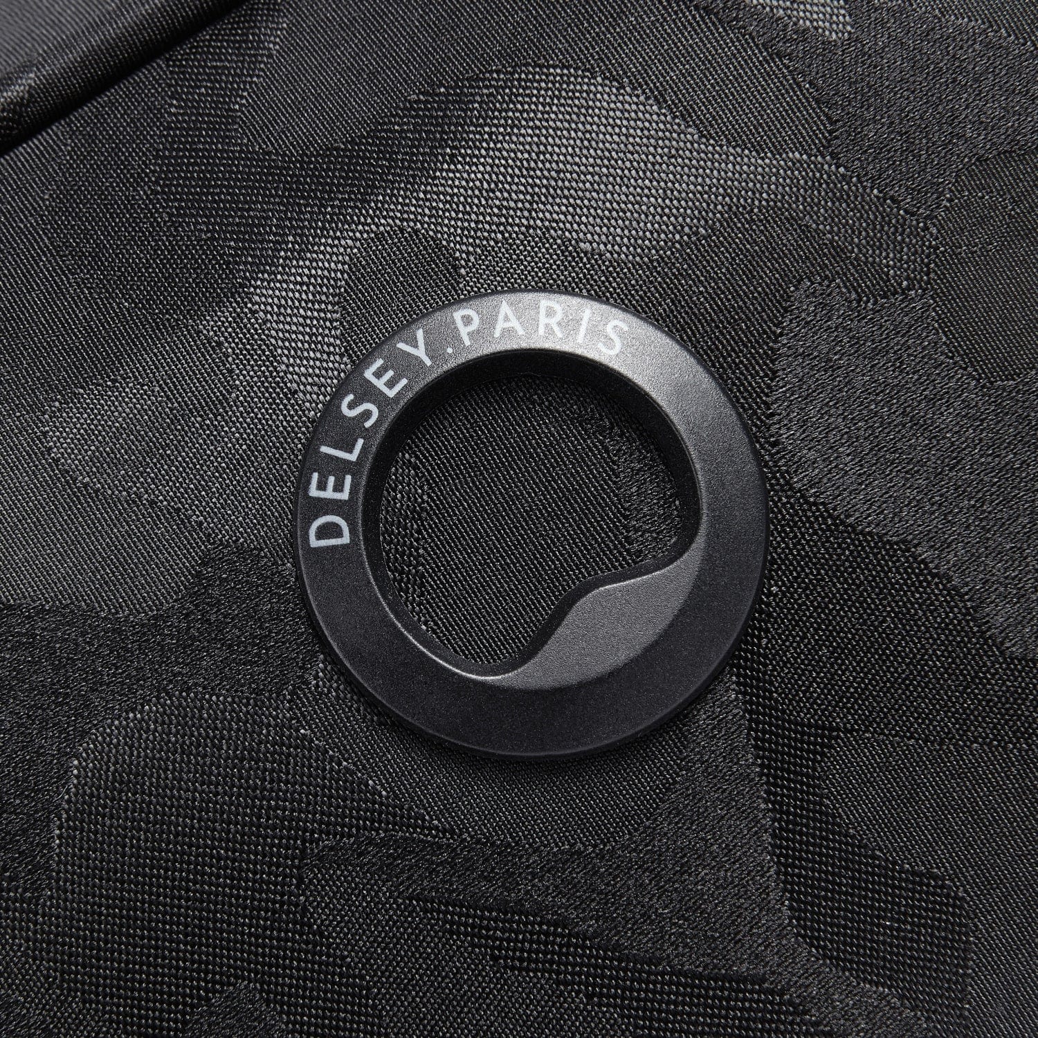 حقيبة ديلسي باريس بيكبوس للرجال، حجرة واحدة، لون أسود مموه - 00335414110