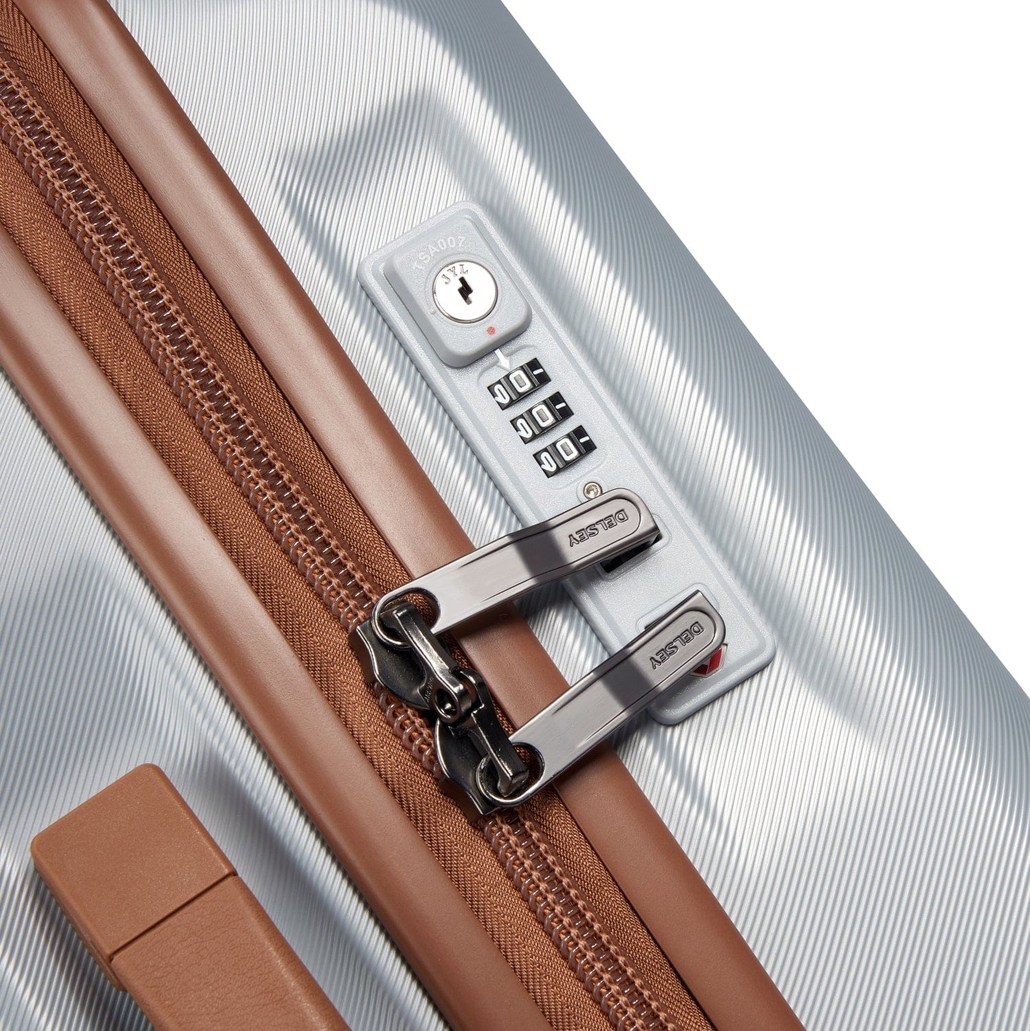 ديلسي باريس بروميناد هارد 2.0