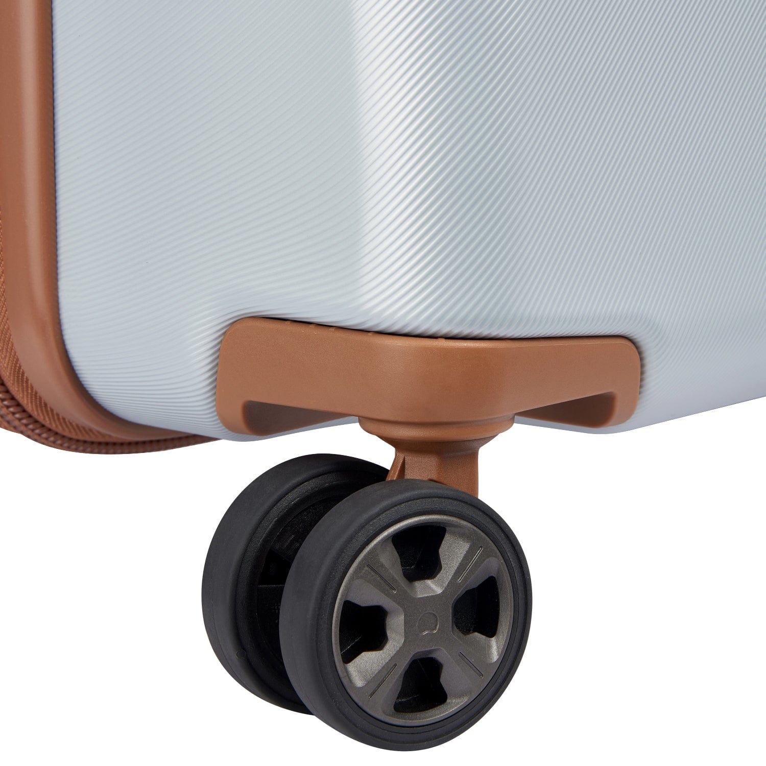 ديلسي باريس بروميناد هارد 2.0