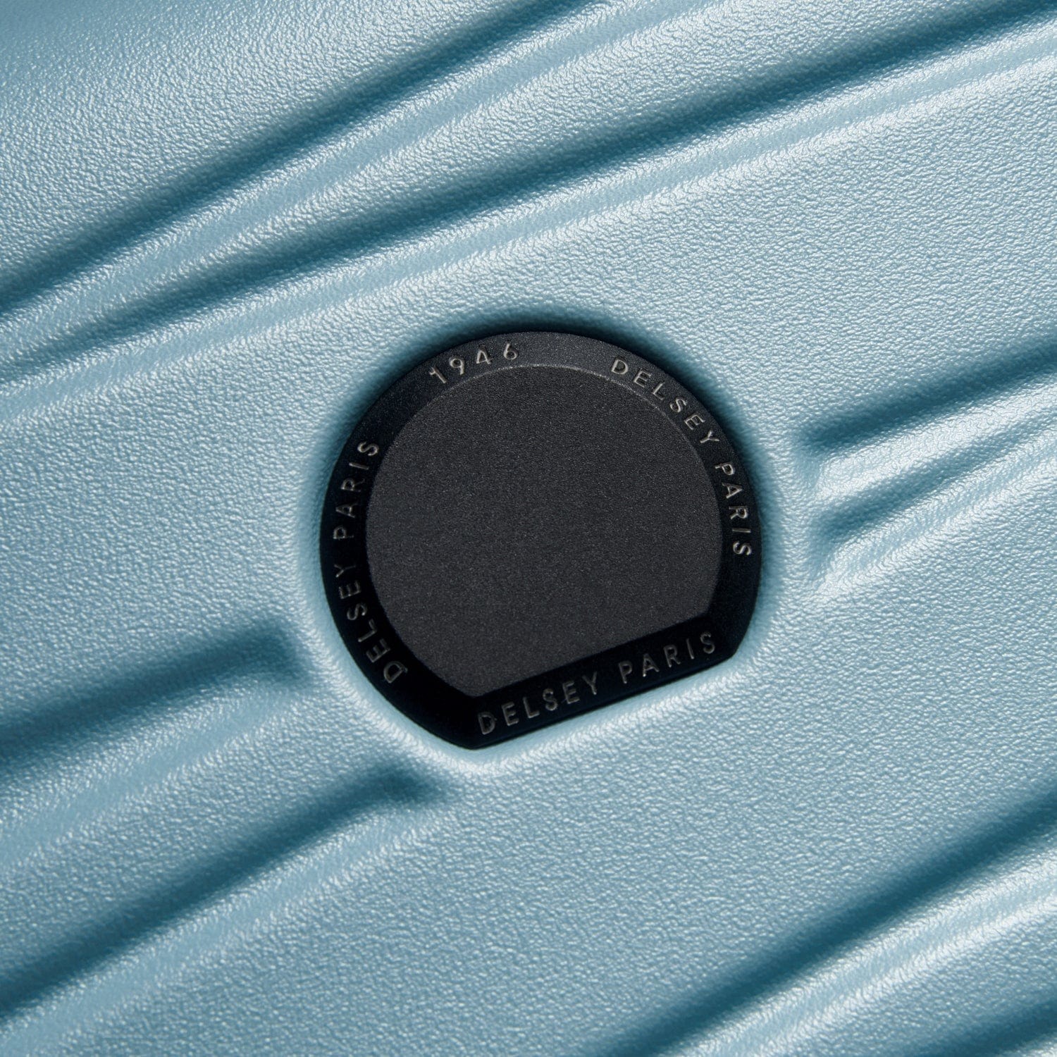 ديلسي باريس تيفاني