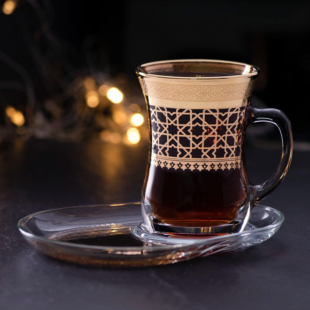 مجموعة ديملاج قرطبة من قطعتين من الكوب والصحن (ذهبي)