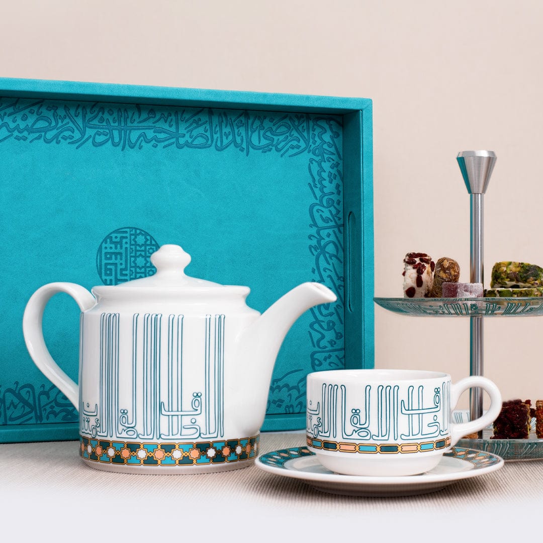 مجموعة ديملاج أصالة من 6 فناجين شاي وصحون (ذهبي وأخضر)