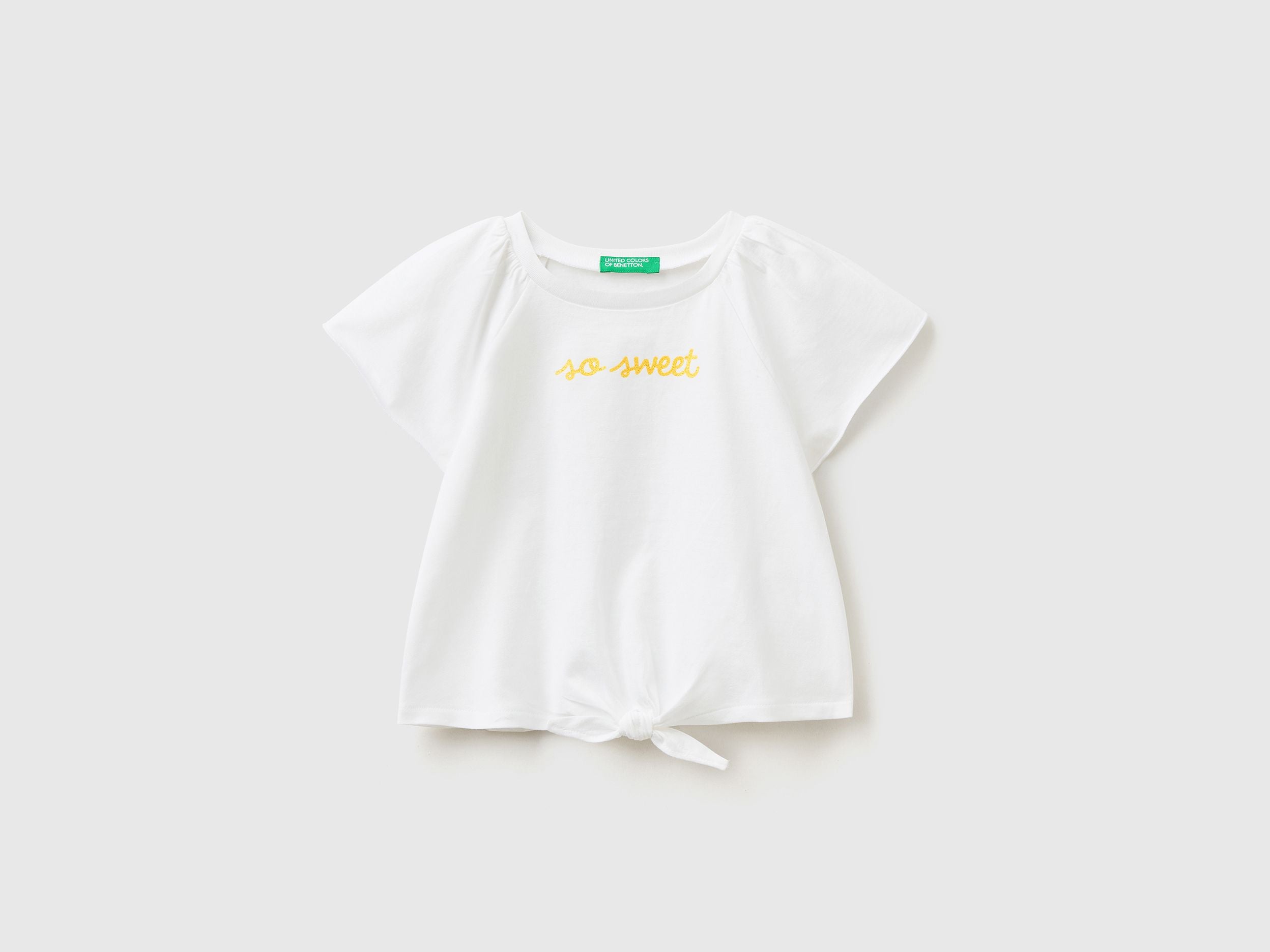 T-shirt with glittery print and knot