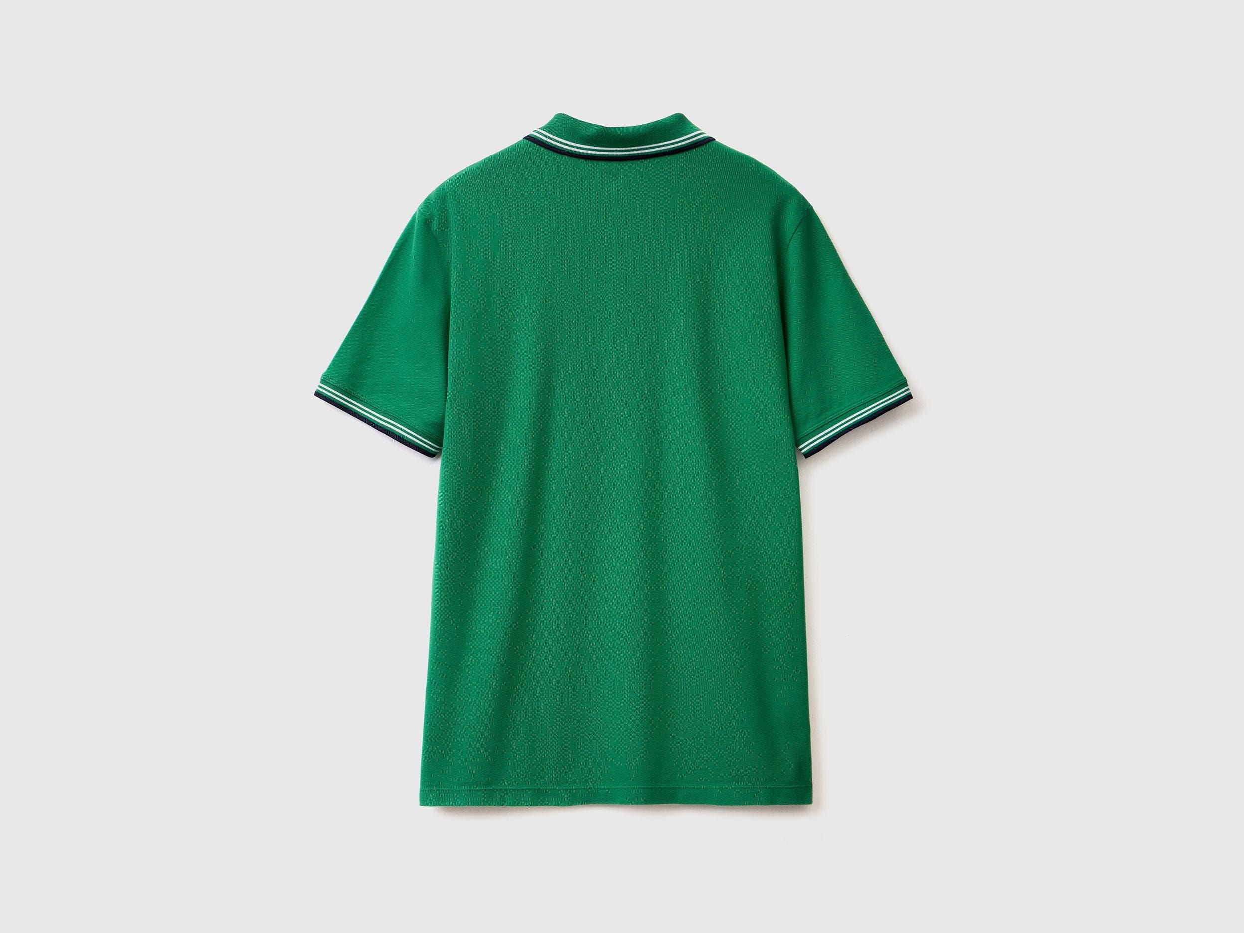 قميص بولو من القطن المطاطي بأكمام قصيرة