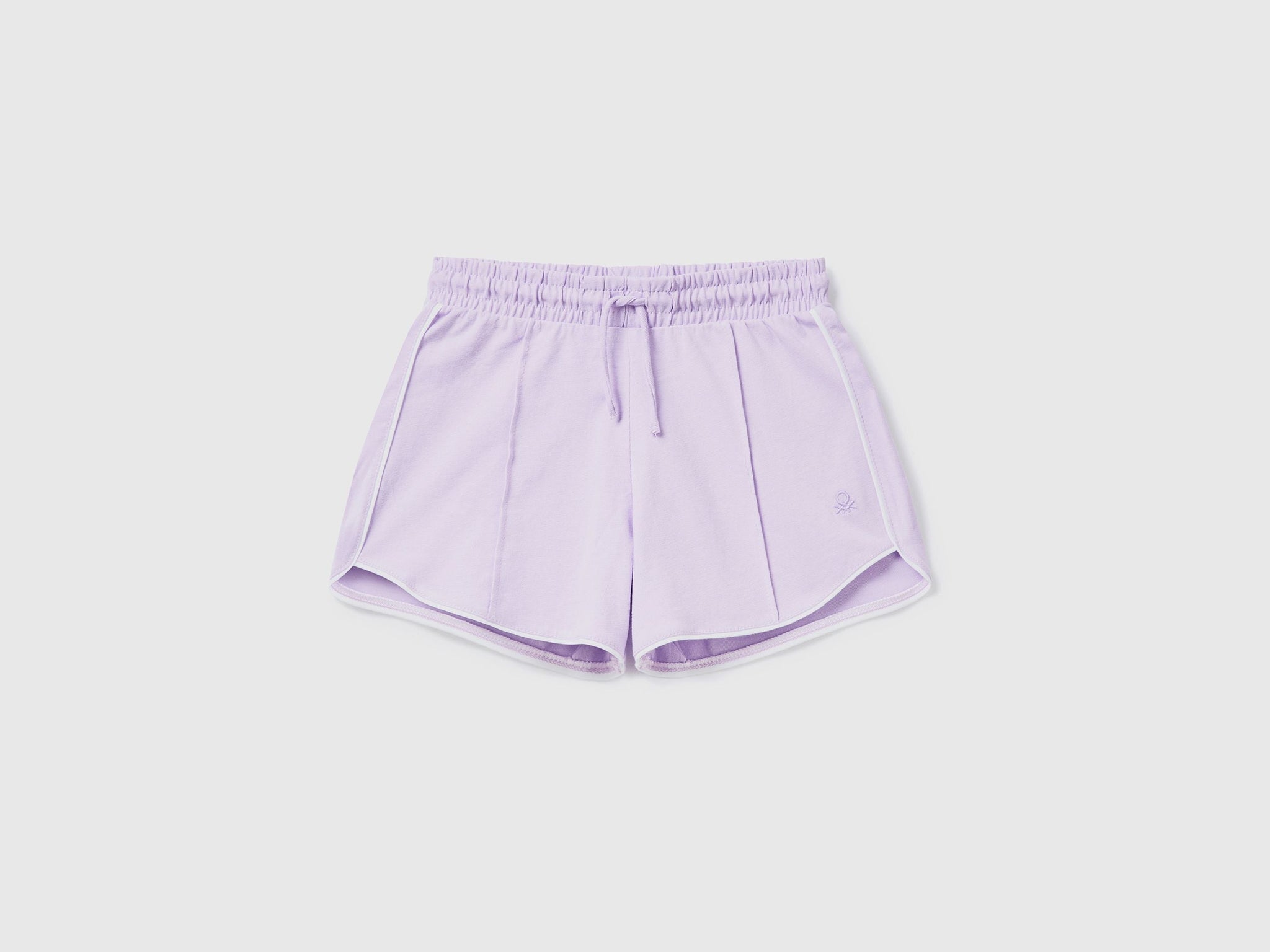100% cotton shorts with drawstring