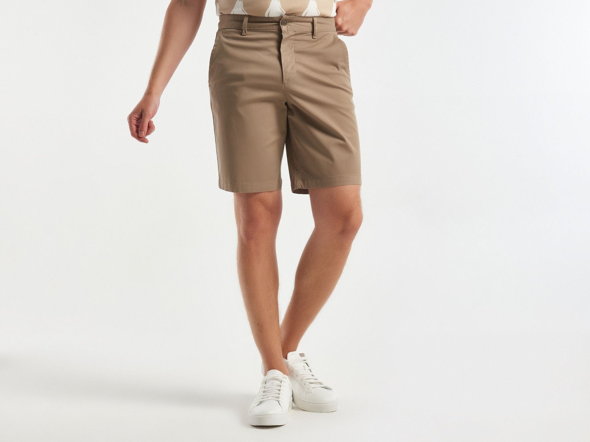 برمودا تشينو من القطن المرن