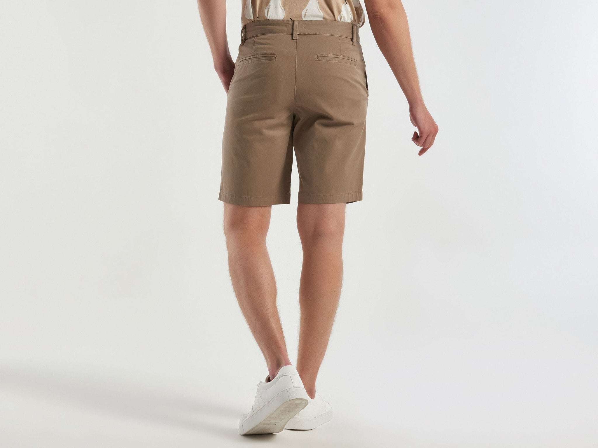 برمودا تشينو من القطن المرن