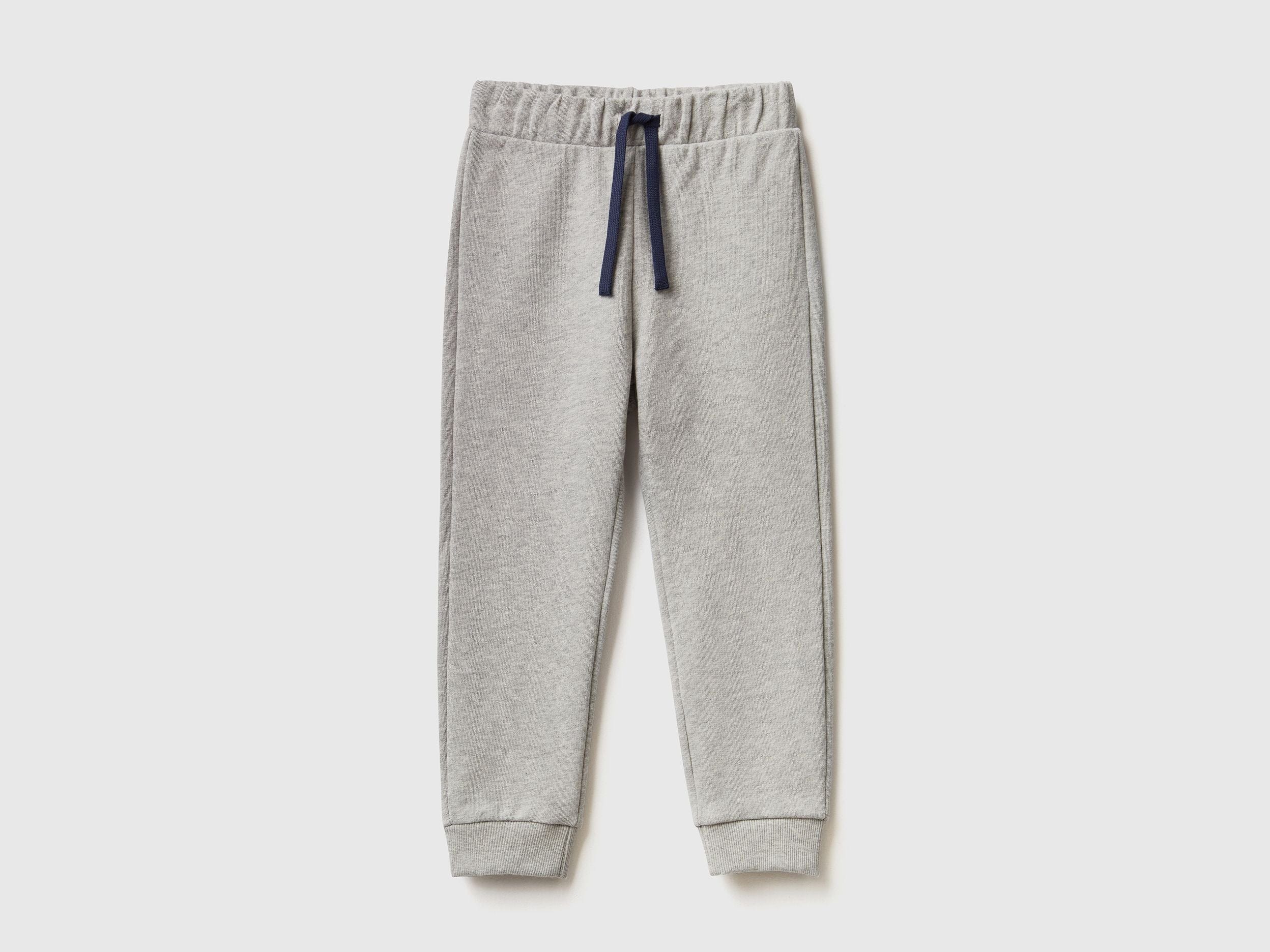 Sweatpants with pocket