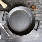 طاجن فيسمان الضحل المصنوع من الحديد الزهر باللون الأسود مقاس 30 سم