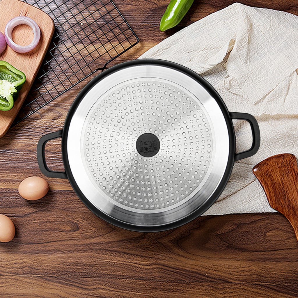 طاجن فيسمان الضحل سلسلة جريتا 28 × 8 سم / 4 لتر مع غطاء زجاجي وقاعدة حثية