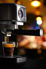 ماكينة صنع الإسبريسو بمضخة أرييتي