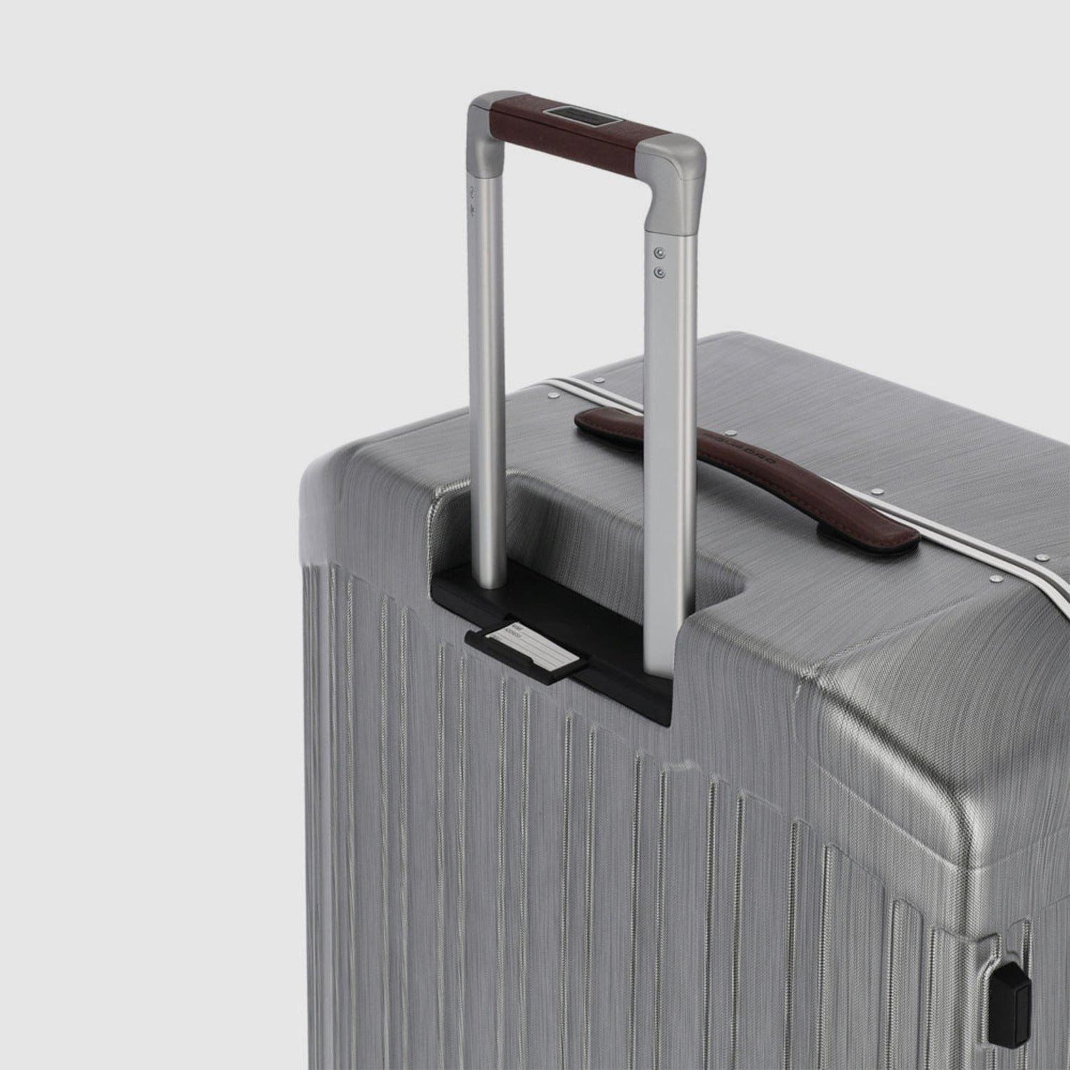 حقيبة سفر بيكوادرو بي كيو إل إم بإطار صلب 75 سم، كبيرة، قابلة للحمل، لون أسود/بني فاتح - Bv4428Pqlm/Ncu