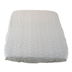 طقم سرير أطفال تشيكو، مكون من ملاءتين ملائمتين لسرير نيكست تو مي إير / ماجيك جراي فوكس