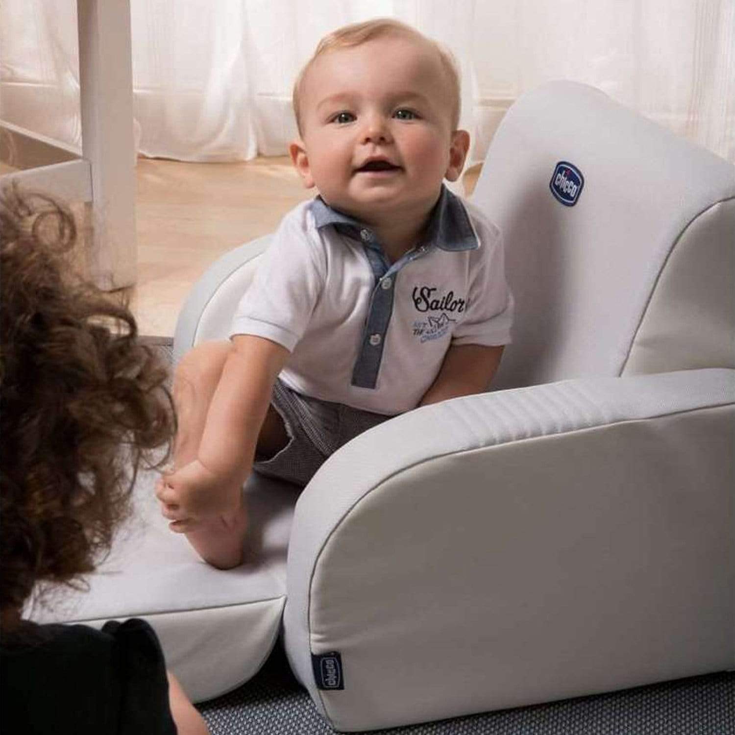 كرسي بذراعين ملتوٍ (3 تكوينات) أحمر