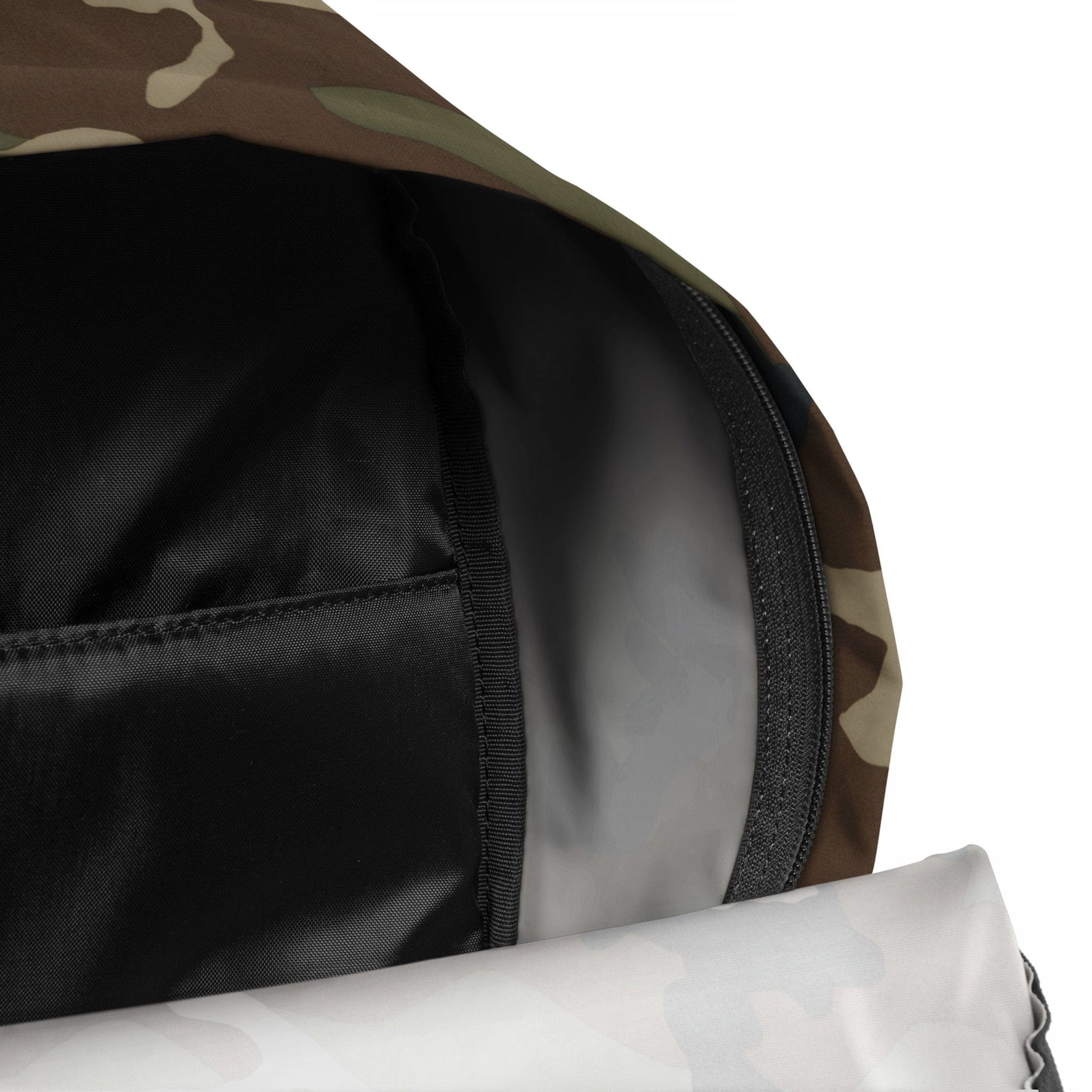 حقيبة ظهر Eastpak مبطنة Zippl'R + Camo متوسطة الحجم - EK0A5B741811