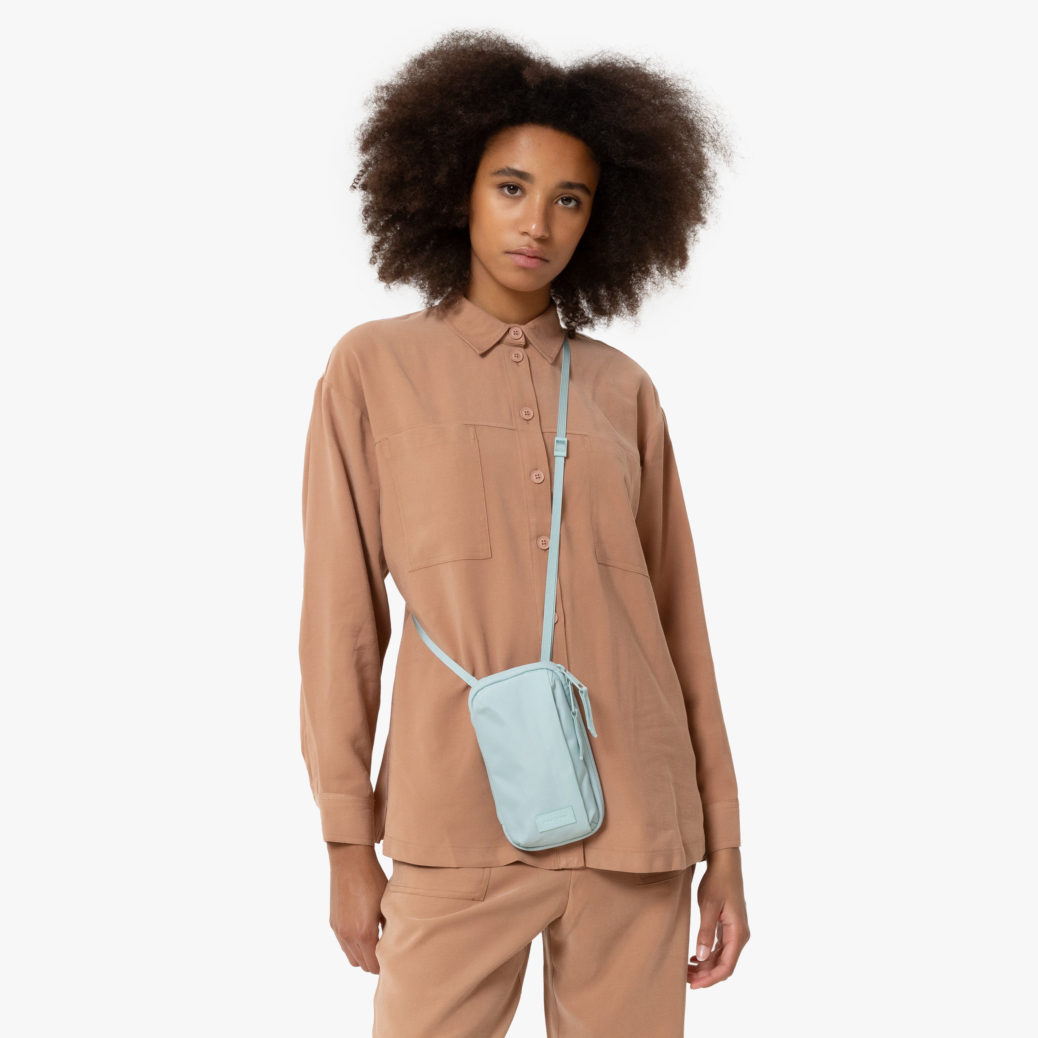 حقيبة إيست باك سي إن إن سي تي إف صغيرة فيروزية اللون - EK0A5BEC1K41