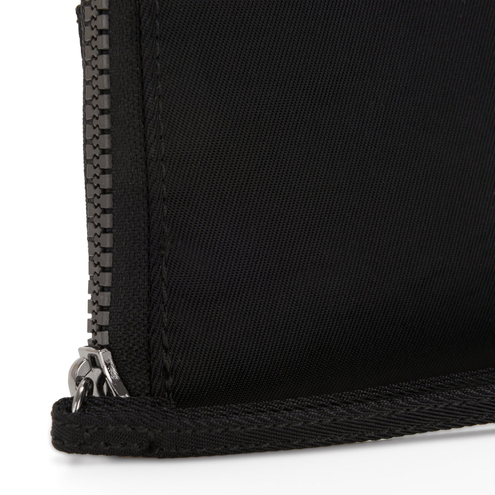 IMALI RICH BLACK - Kipling UAE