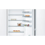 ثلاجة أوش مدمجة بفريزر سفلي سعة 272 لترًا