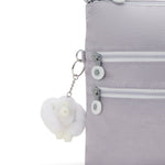 حقيبة كتف متوسطة الحجم رمادية اللون من كيبلينج ألفار تندر C213335-1FB