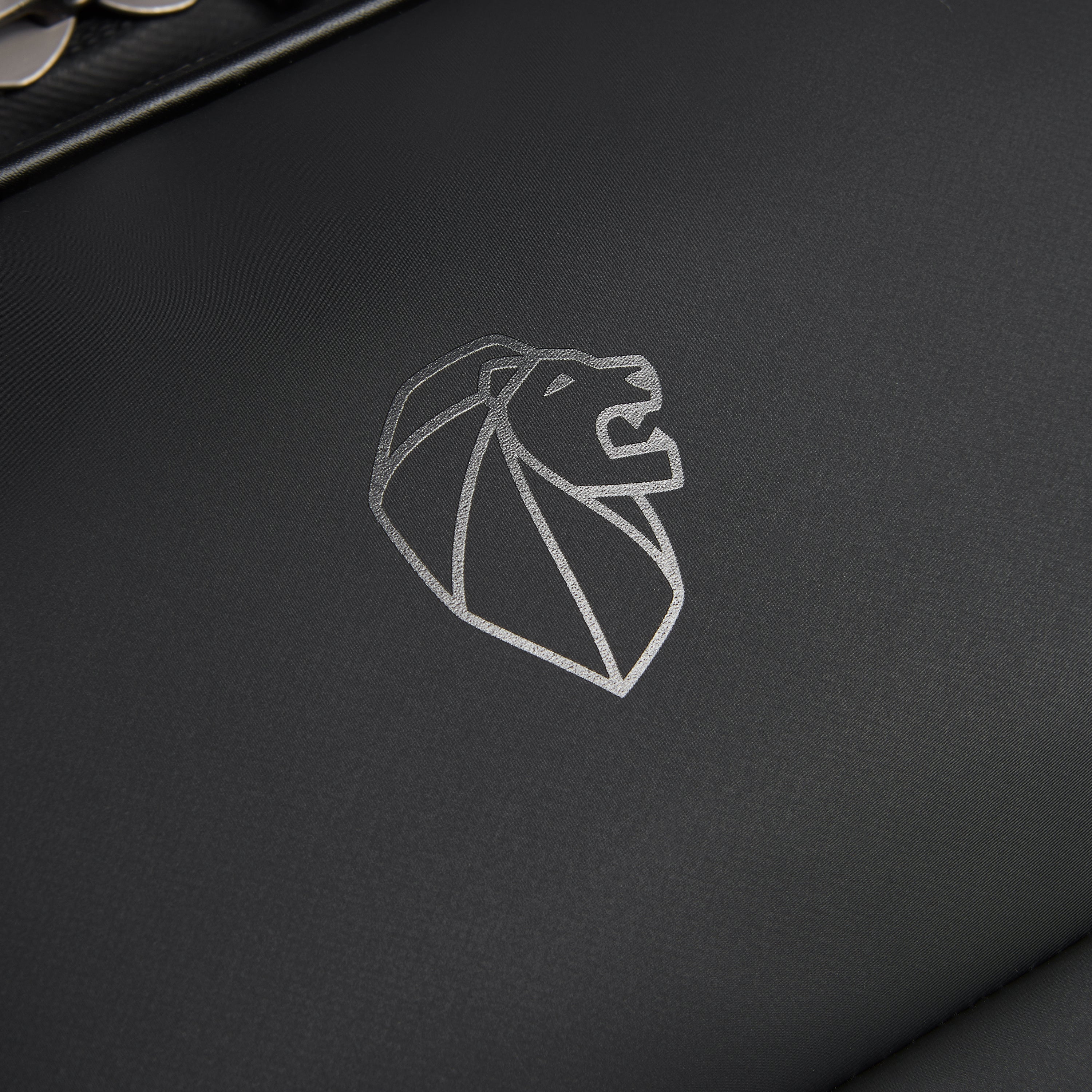 حقيبة سفر بيجو فوياجيز 70 سم ناعمة بعجلتين هجينة لتسجيل الوصول وعربة دافل 